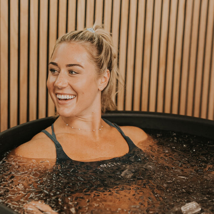 Do Cold Plunges Burn Fat? Exploring Cold Plunges for Weight Loss