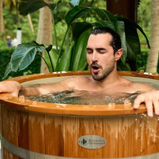 Cold & Heat Therapy Benefits for Runners: Enhance Recovery with Ice Baths and Saunas