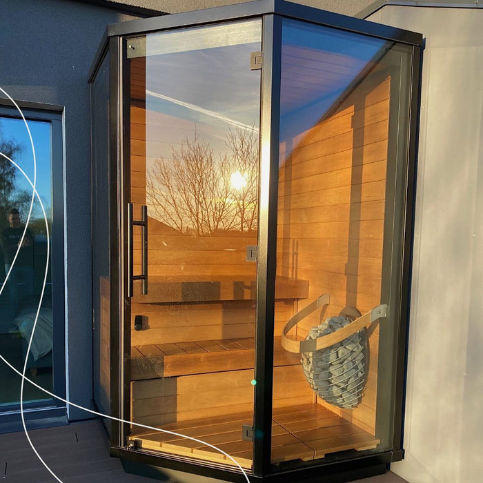 Haljas Hele Glass Mini | 3 Person Outdoor Glass Sauna