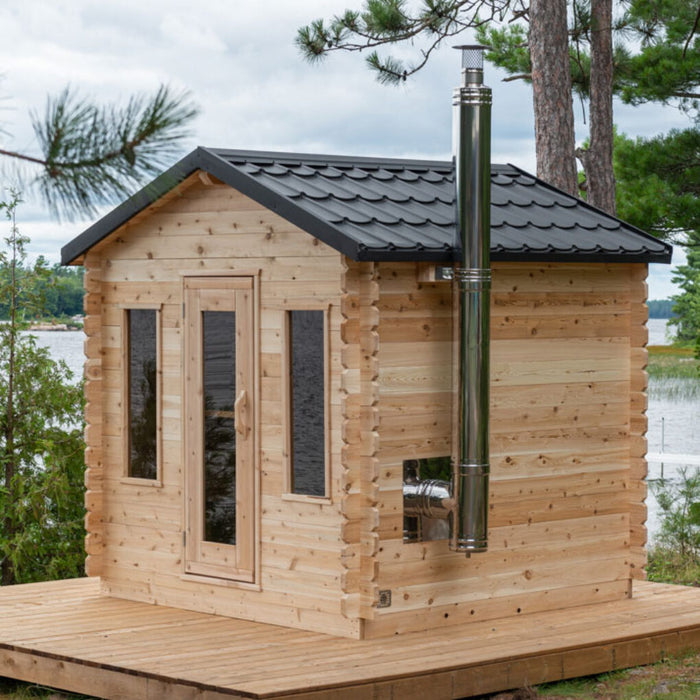 Cabina georgiana al aire libre con sauna y ducha combinadas para 6 personas